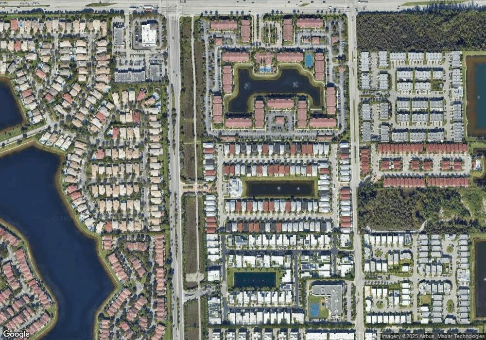 10554 NW 70th Ln, Doral, FL 33178 - photo 1