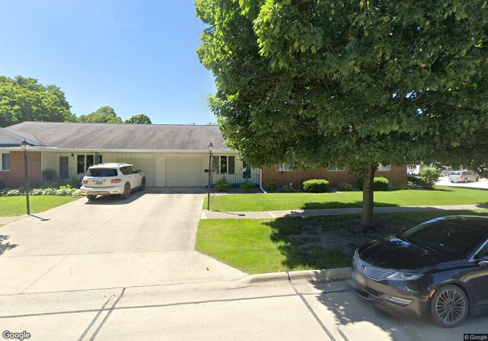 102 4th Ave NE, Clarion, IA 50525 - photo 1