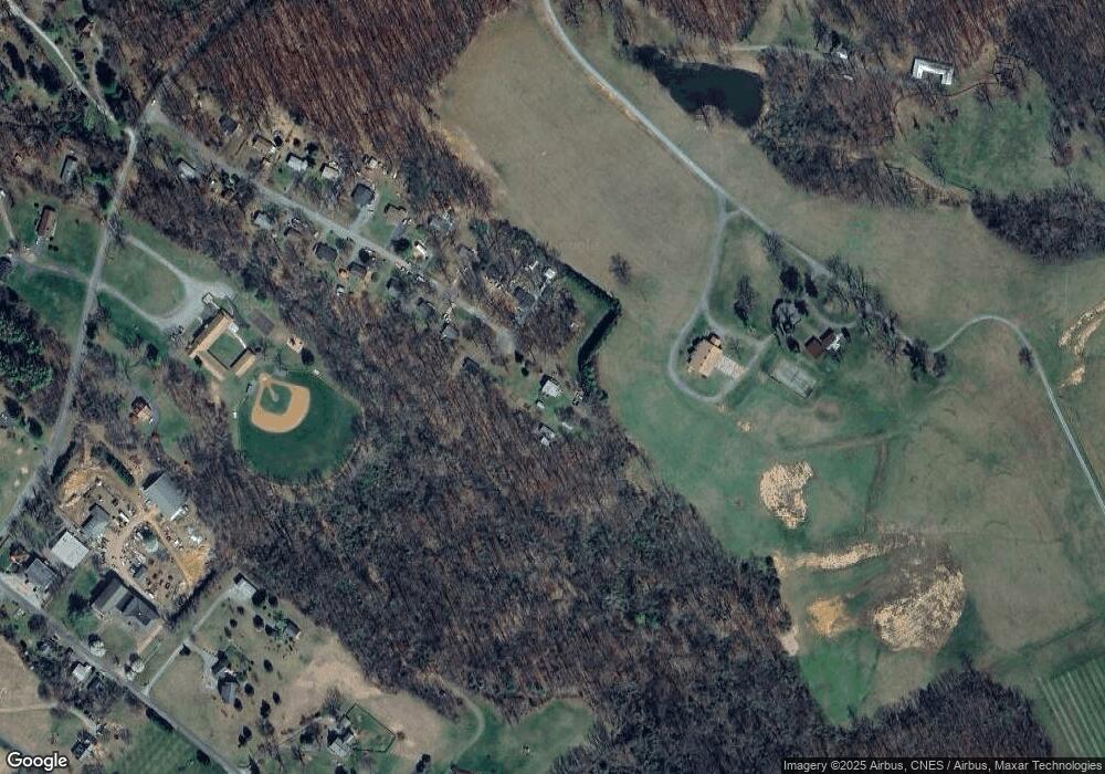 7255 Corville Farm Rd, Crozet, VA 22932 - photo 1