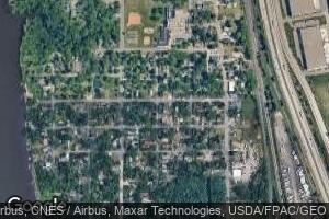 516 6th St, Newport, MN 55055