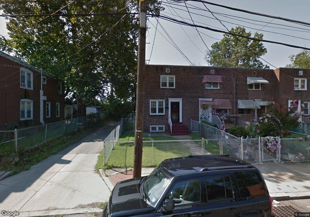 1376 Sayres Ave, Camden, NJ 08104 - photo 1