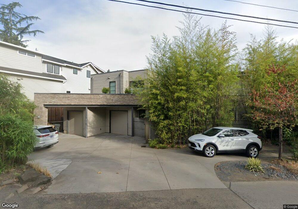 716 Mcvey Ave, Lake Oswego, OR 97034 - photo 1