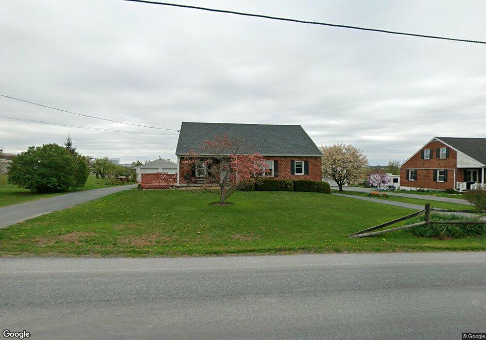 230 Gristmill Rd, New Holland, PA 17557 - photo 1