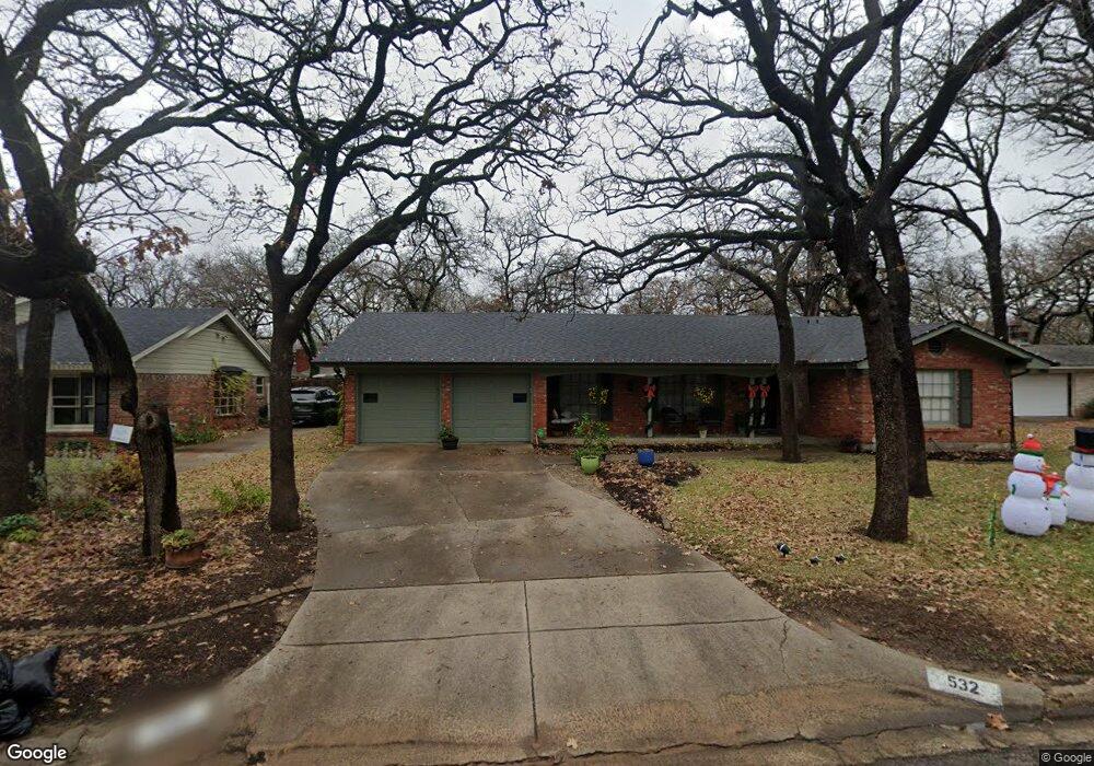 532 Circleview Dr S, Hurst, TX 76054 - photo 1