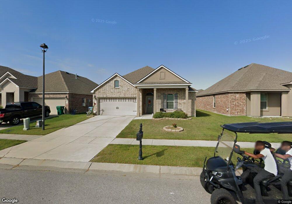 565 New Basin Rd, Slidell, LA 70461 - photo 1