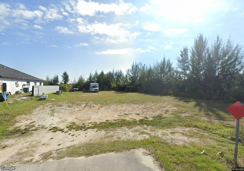 829 NE 1st Ave, Cape Coral, FL 33909 - photo 1