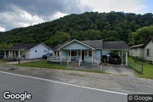 1382 Mingo Hwy, Man, WV 25635