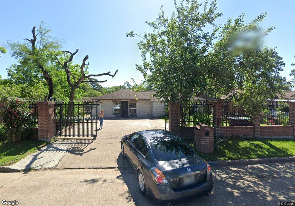 10626 Castleton St, Houston, TX 77016 - photo 1