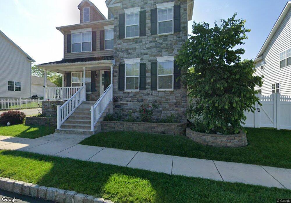 2025 Sunnyvale Dr, Pennsburg, PA 18073 - photo 1