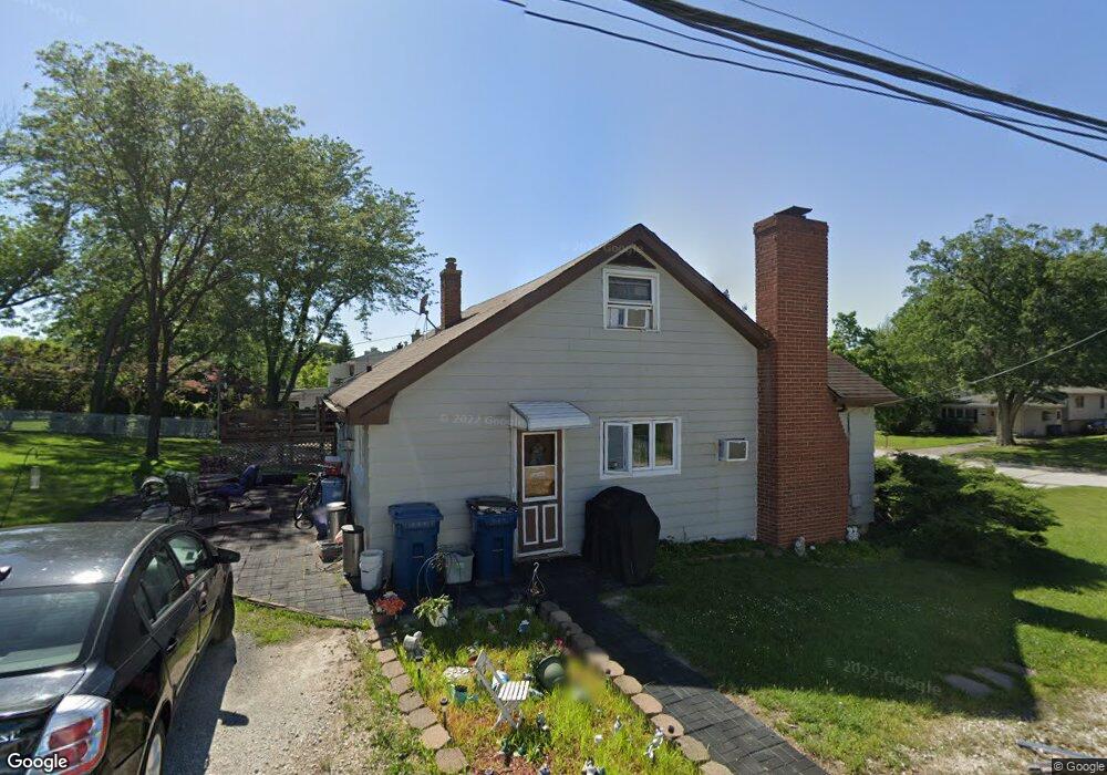 558 W Armitage Ave, Elmhurst, IL 60126 - photo 1