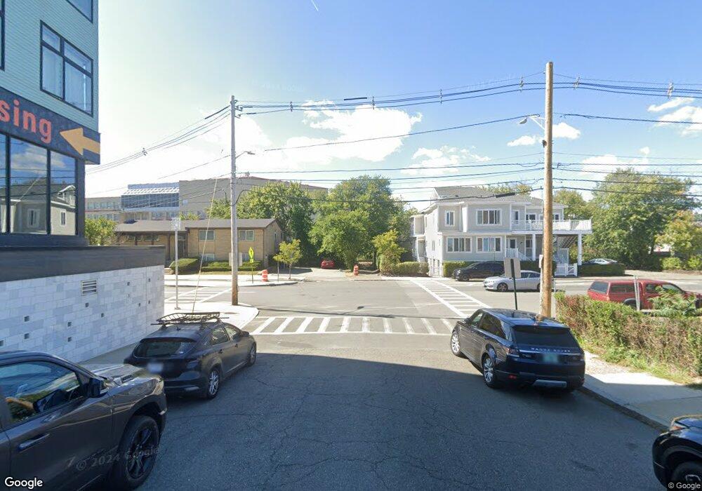 000 Small Plaza W Parkings, Revere, MA 02151 - photo 1