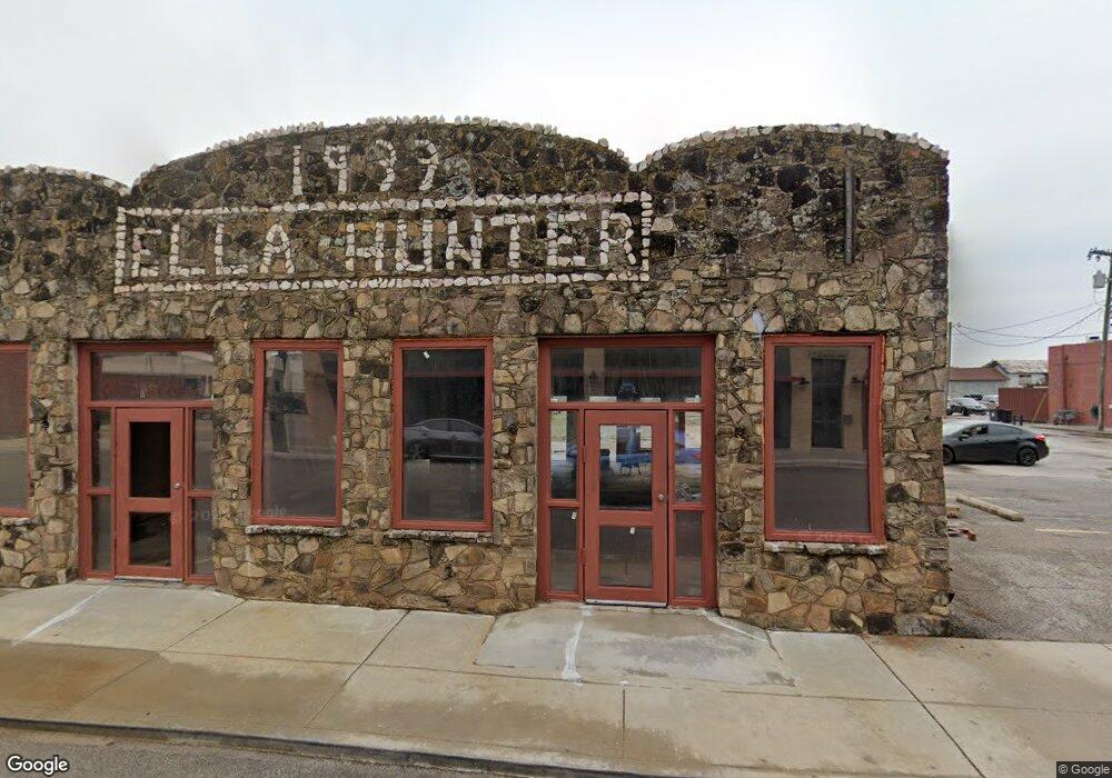 202 A St NE, Ardmore, OK 73401 - photo 1