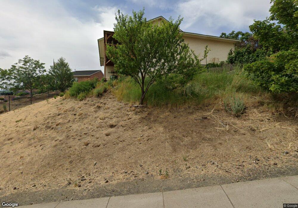 803 N Main St, Pendleton, OR 97801 - photo 1
