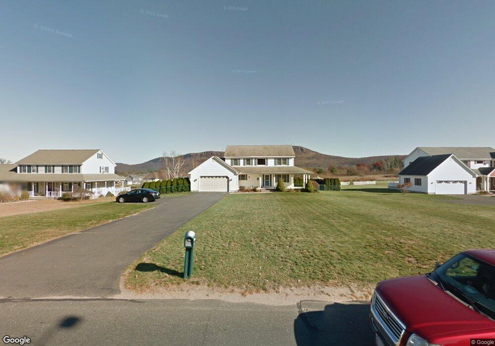 27 Strong St, Easthampton, MA 01027 - photo 1