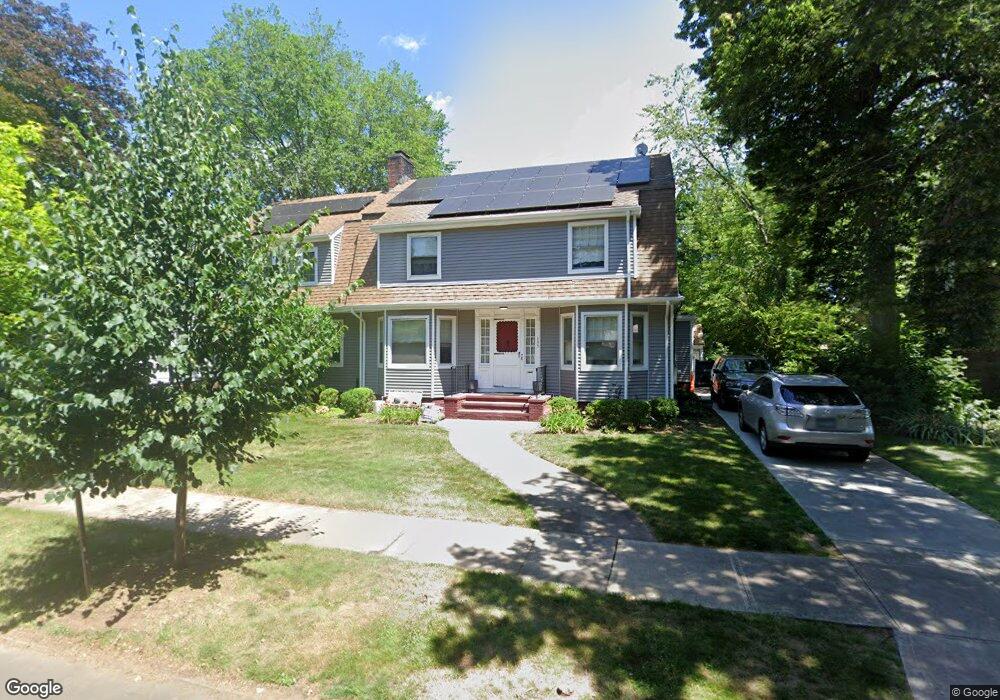 135 Westwood Rd, New Haven, CT 06515 - photo 1