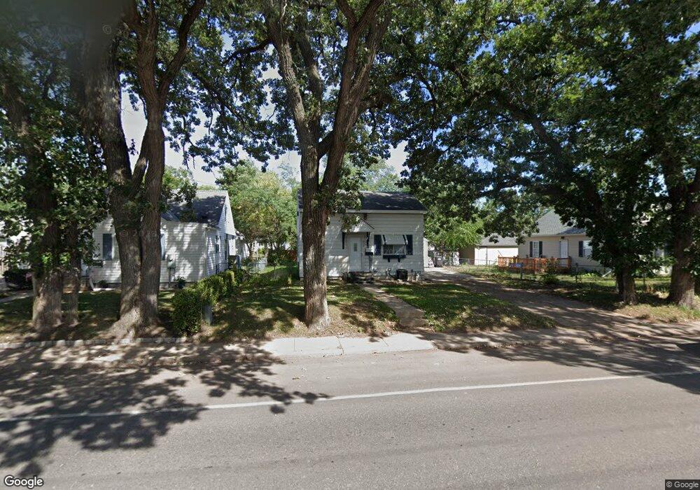 609 12th St SW, Austin, MN 55912 - photo 1