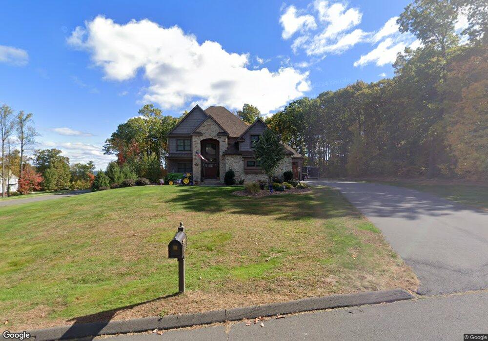 511 Winding Ridge, Southington, CT 06489 - photo 1