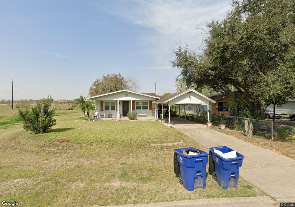 425 S 5th St, Donna, TX 78537 - photo 1