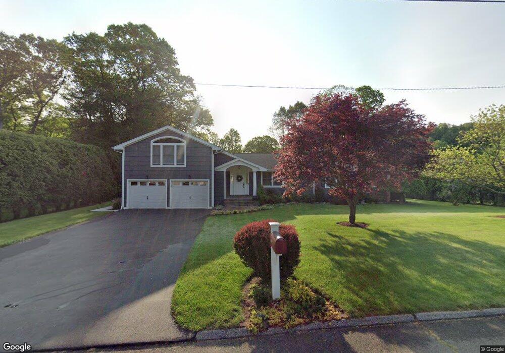 14 Old Sawmill Rd, Trumbull, CT 06611 - photo 1