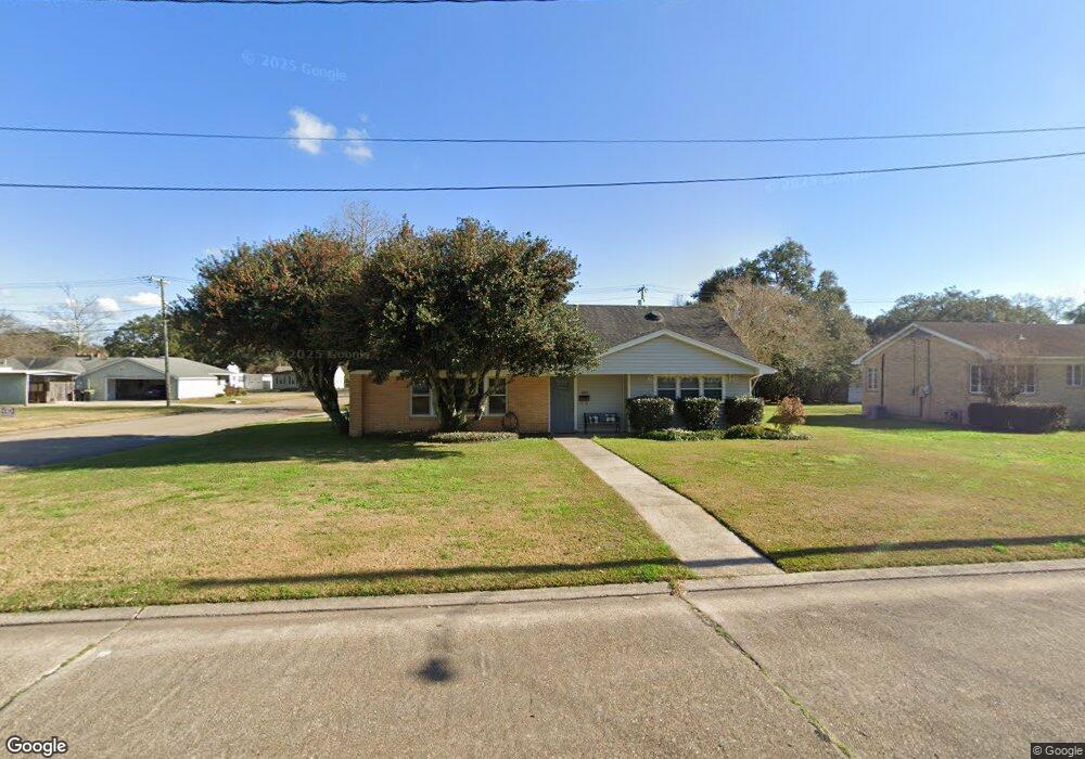 103 Hilltop Cir, New Iberia, LA 70563 - photo 1