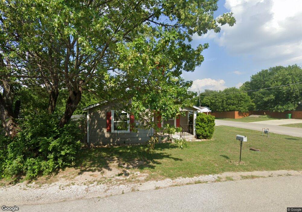 805 S Perrin St, Decatur, TX 76234 - photo 1