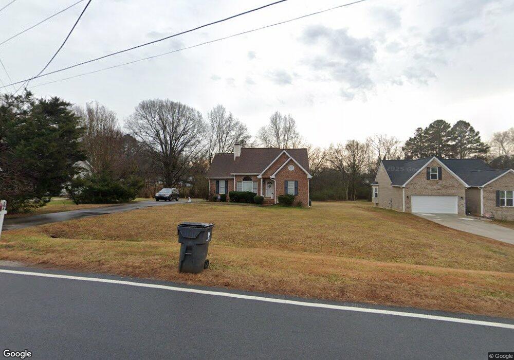 306 E Quail Ridge Rd, Oxford, NC 27565 - photo 1