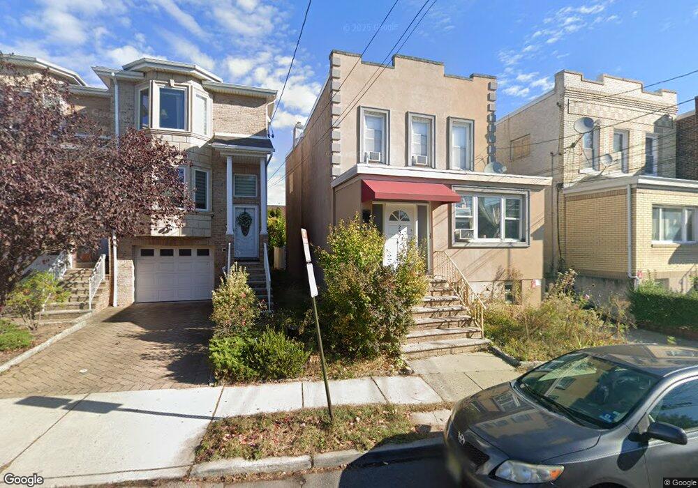 237 Day Ave unit 2, Cliffside Park, NJ 07010 - photo 1