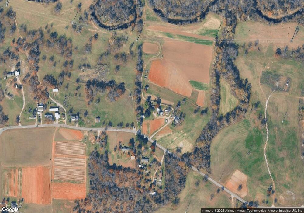 512 County Road 4756, Boyd, TX 76023 - photo 1