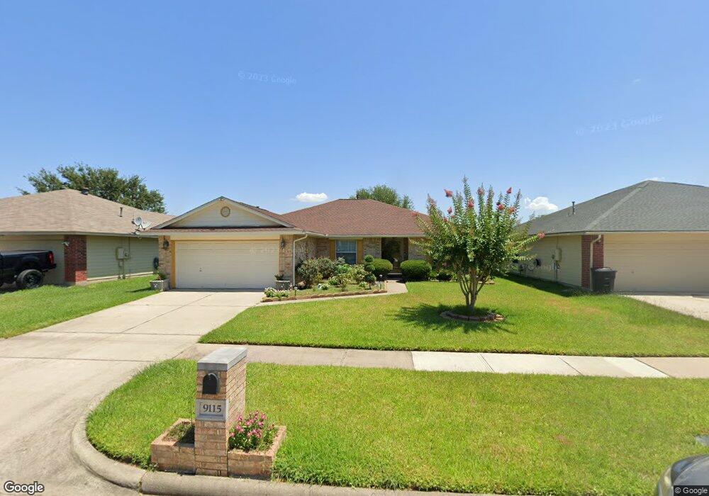 9115 Garden Breeze Dr, Houston, TX 77075 - photo 1