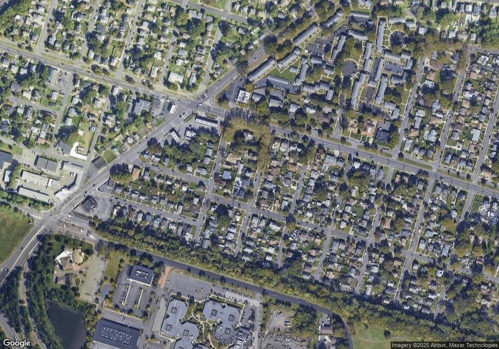 39 Lincoln Ave, Edison, NJ 08837 - photo 1