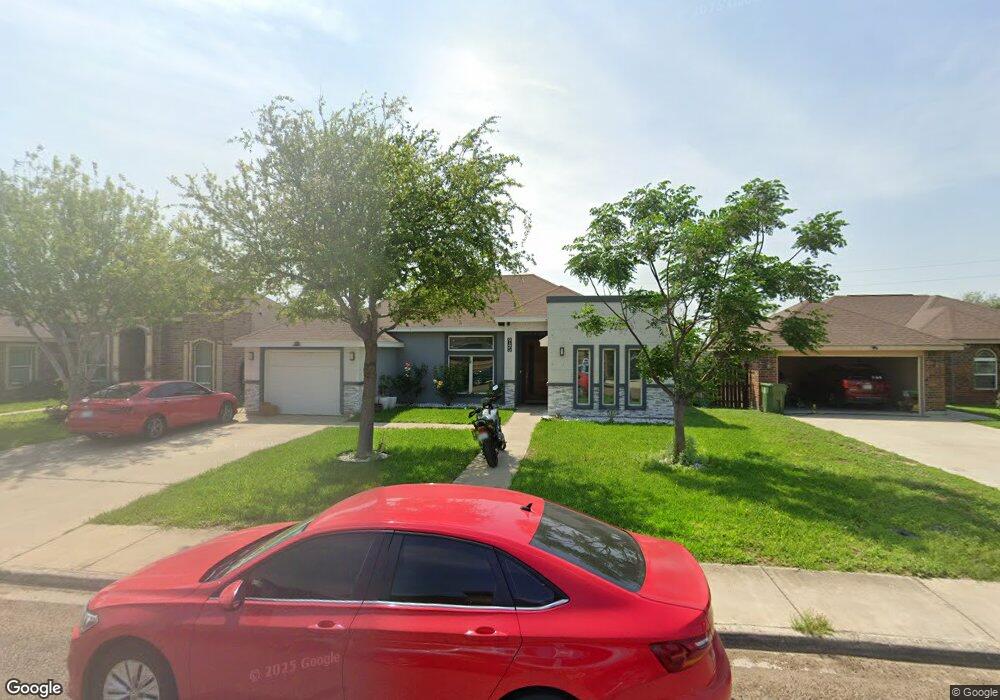 945 Thomas Ln, Alamo, TX 78516 - photo 1