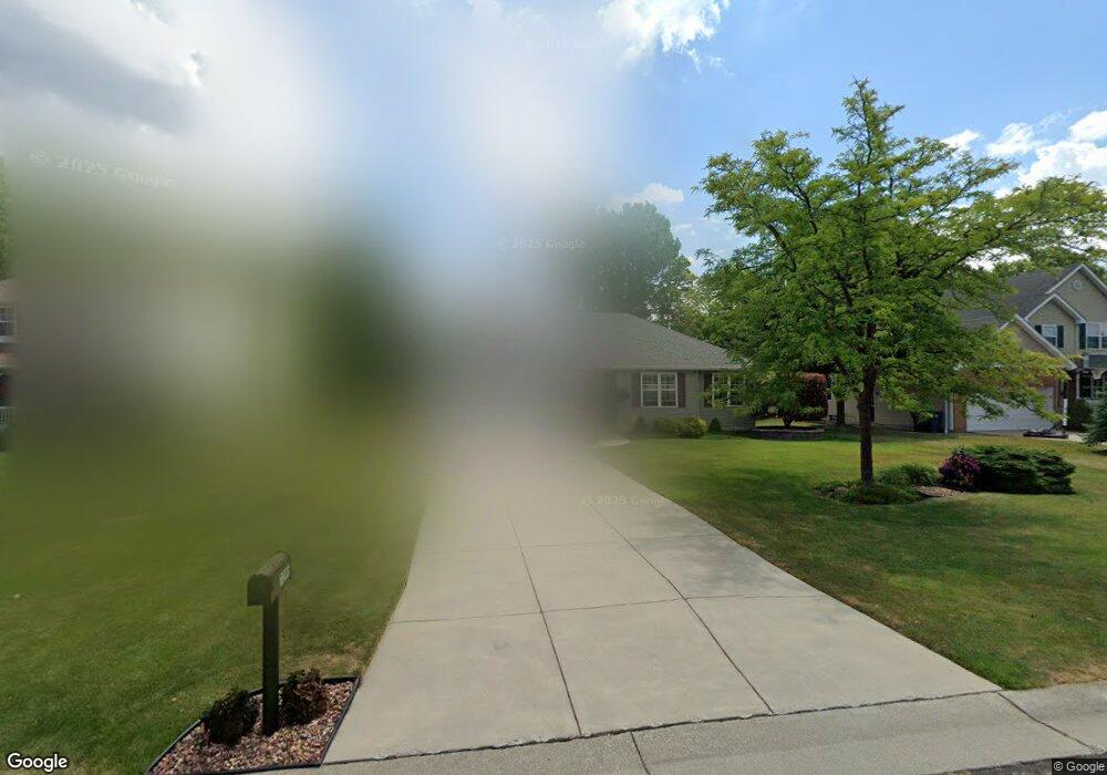 7295 Erica Ln, North Tonawanda, NY 14120 - photo 1