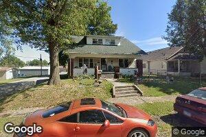 600 S Emma St, Christopher, IL 62822