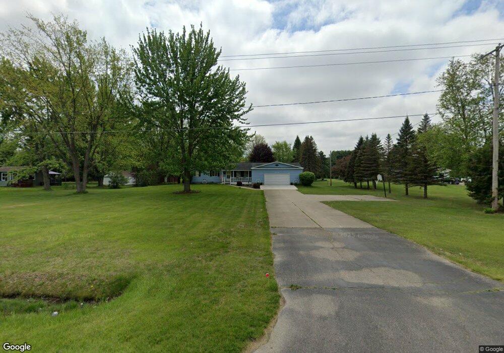 10041 Coldwater Rd, Flushing, MI 48433 - photo 1