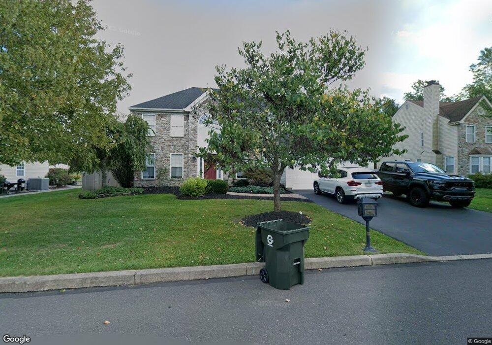 4973 W Oakview Ct, Doylestown, PA 18902 - photo 1