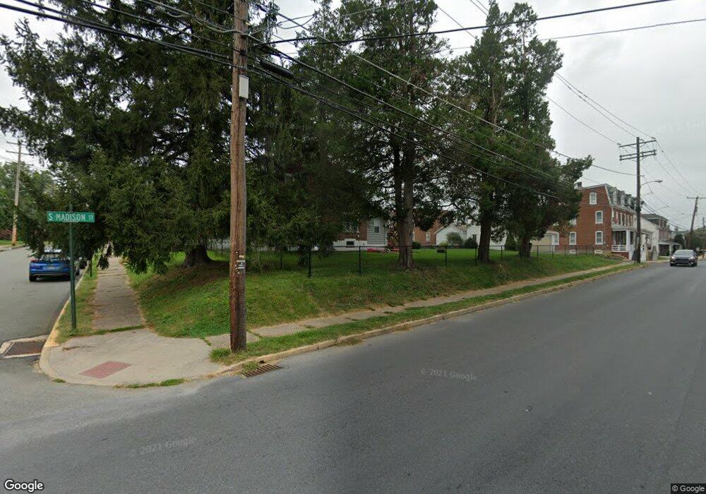 533 E 3rd St, Boyertown, PA 19512 - photo 1