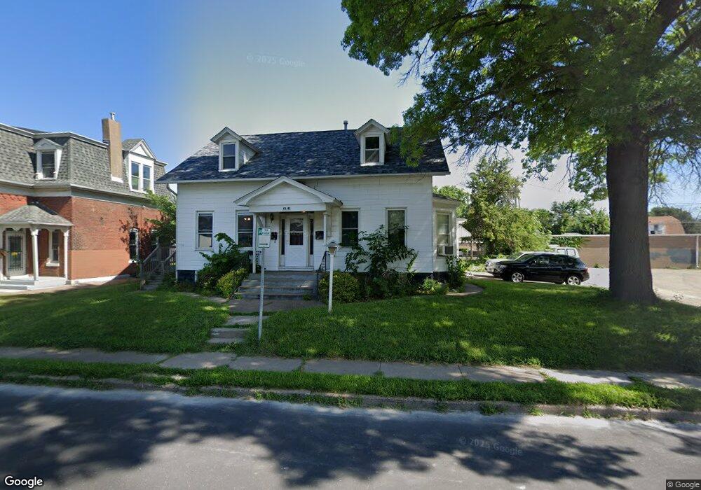 1516 W 13th St unit 18, Davenport, IA 52804 - photo 1