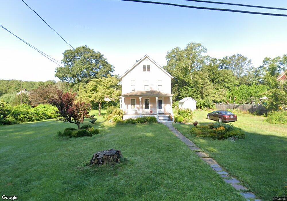 8 Maple St, Weston, CT 06883 - photo 1