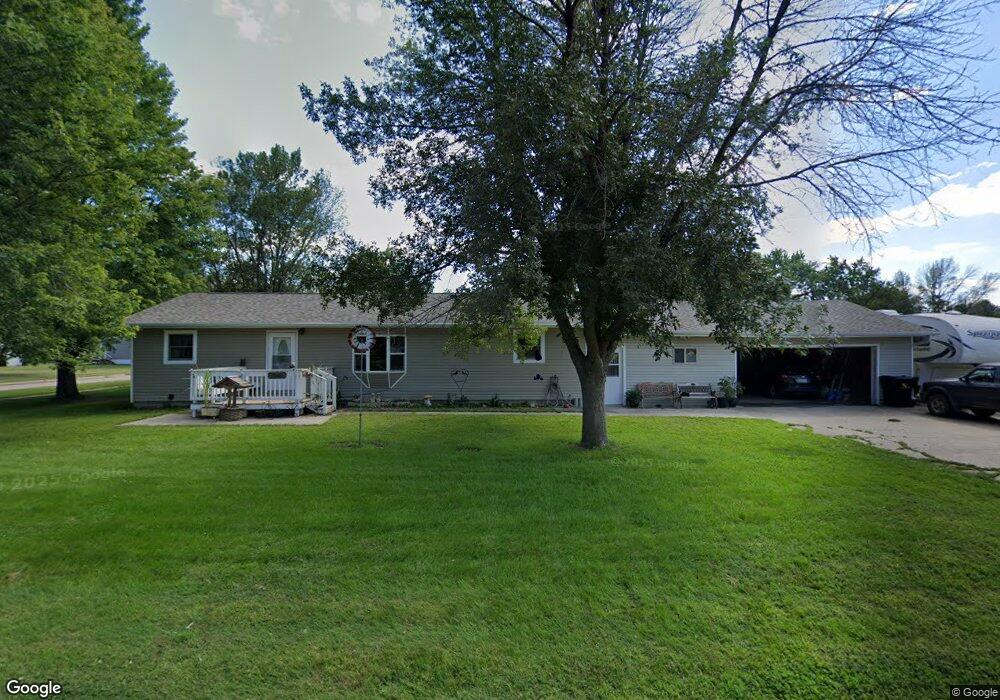207 Granite St, Onawa, IA 51040 - photo 1