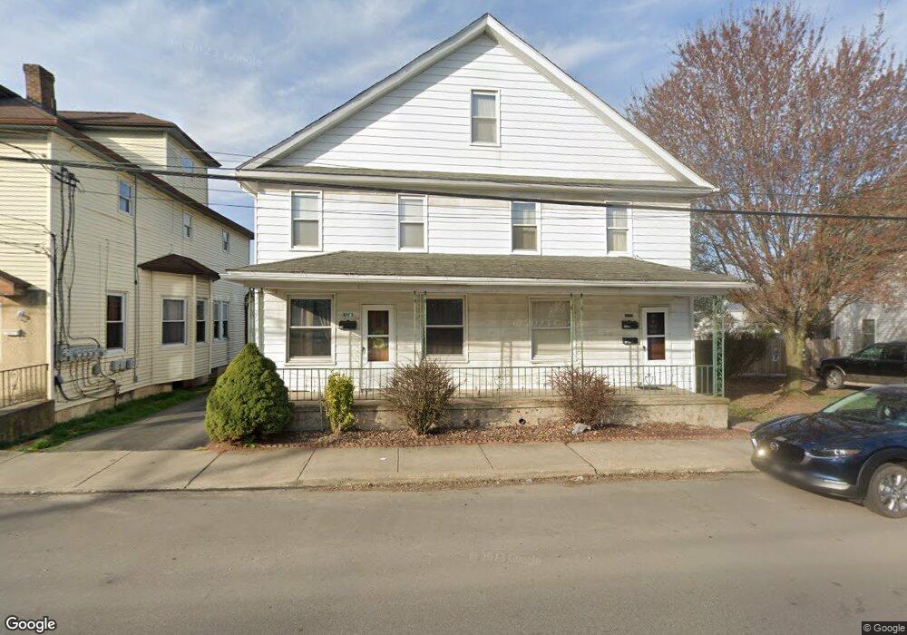 504 Oak St unit 504 OAK ST, Old Forge, PA 18518 - photo 1