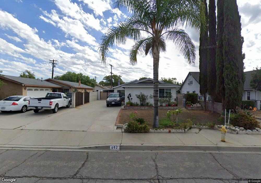 962 N 4th Ave, Upland, CA 91786 - photo 1