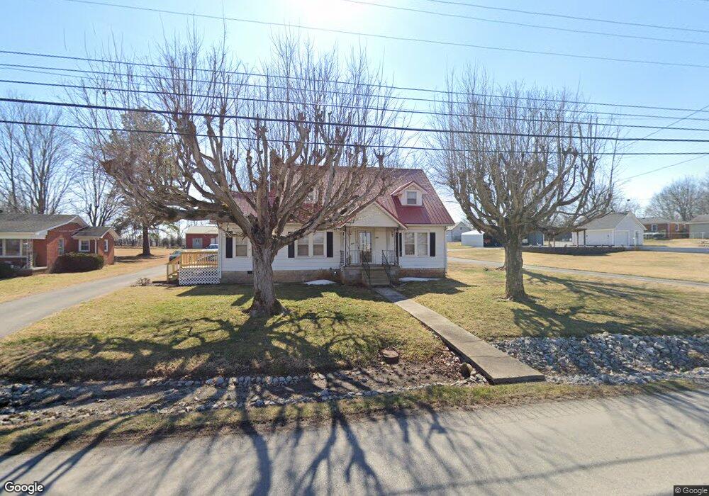 608 E Cedar St, Franklin, KY 42134 - photo 1