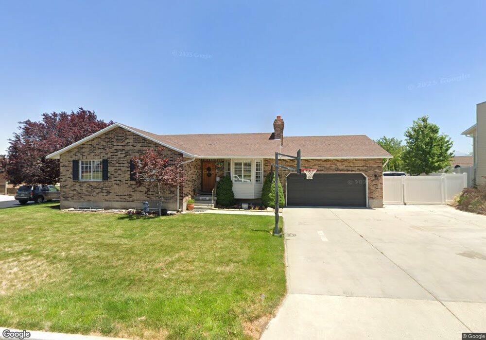 10047 Prestwick Cir, South Jordan, UT 84095 - photo 1