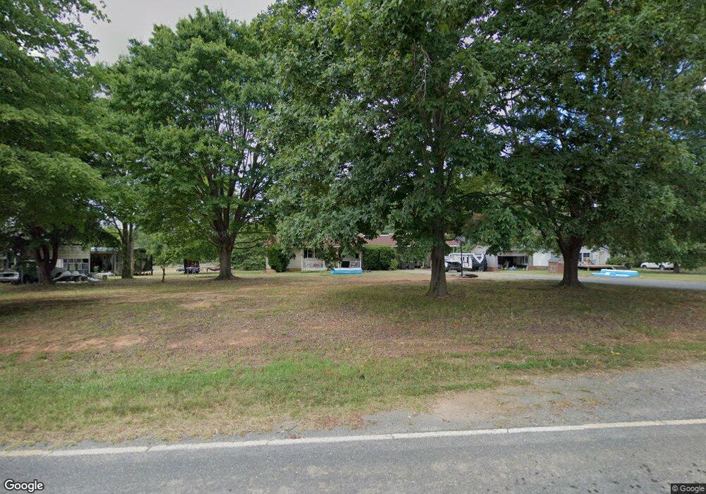 4731 Buffalo Ford Rd, Asheboro, NC 27205 - photo 1