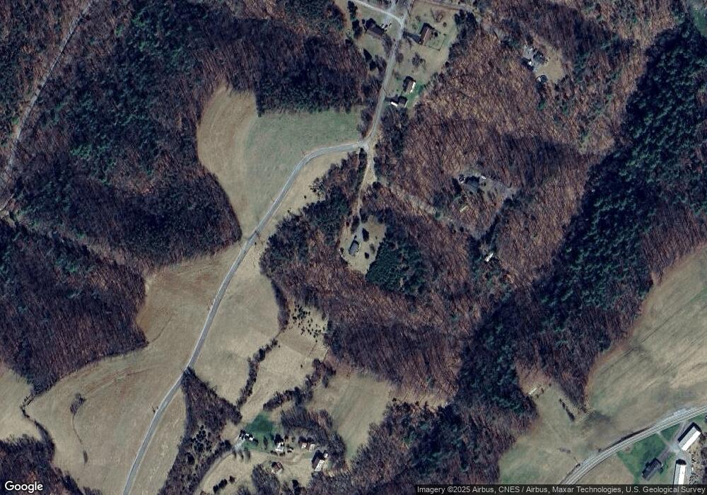 12 van Cleve Ln, Berkeley Springs, WV 25411 - photo 1