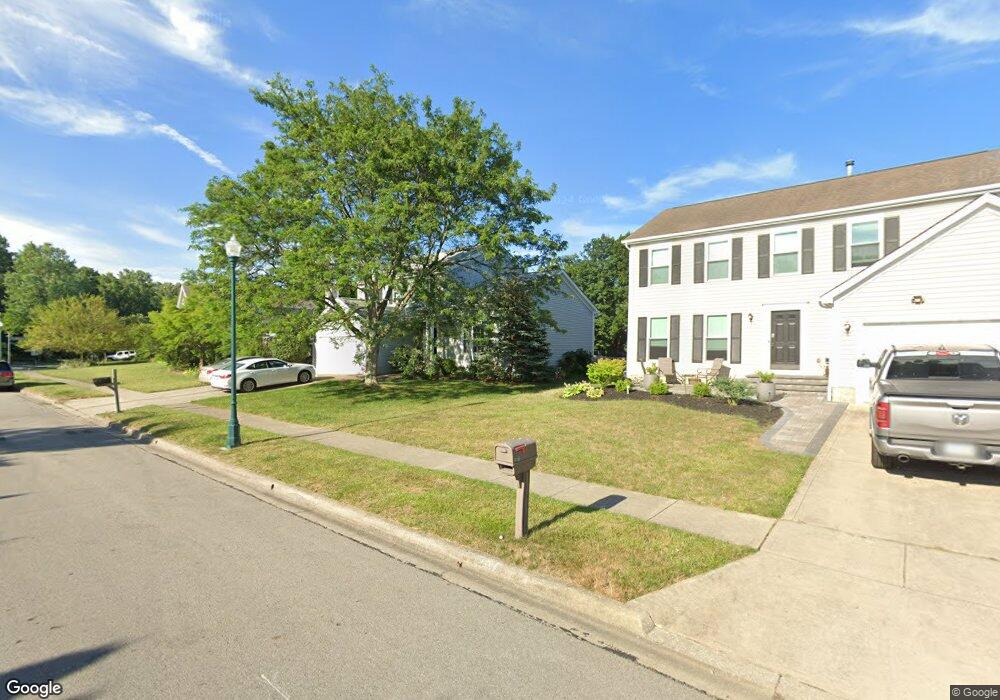 585 Woodmark Run, Columbus, OH 43230 - photo 1