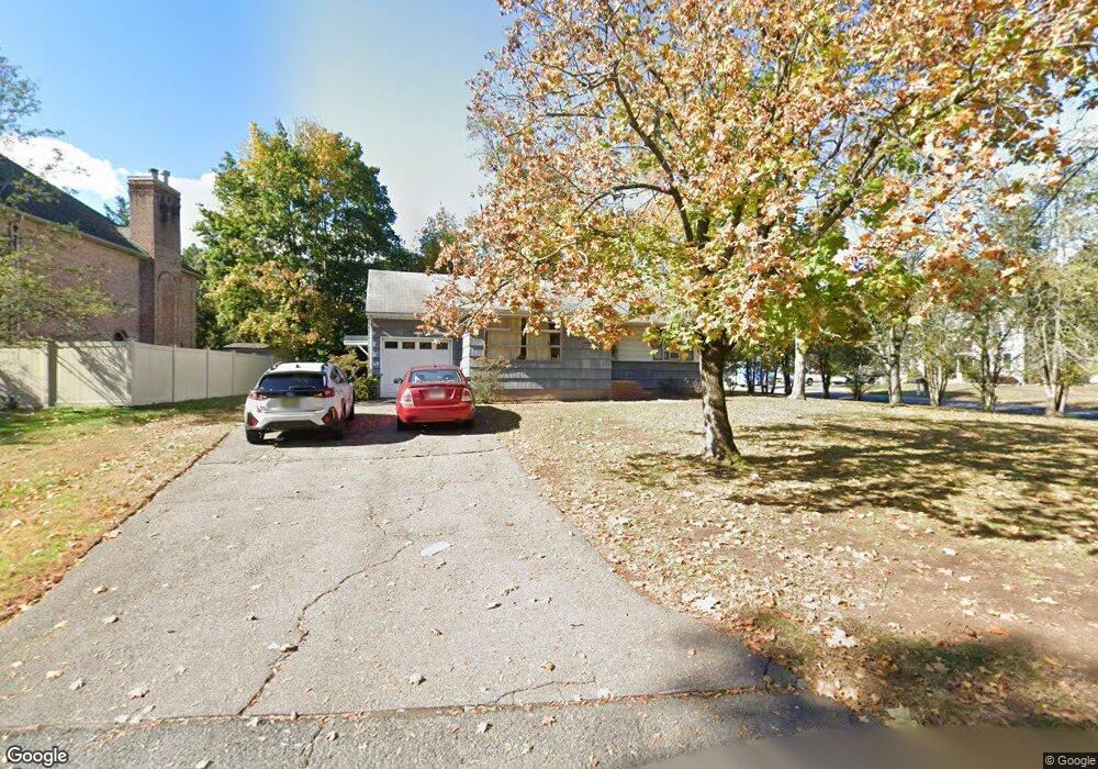 35 Leoson Pkwy, Old Tappan, NJ 07675 - photo 1