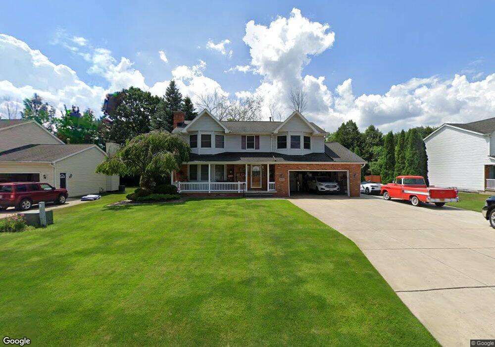 3200 Rachelle Dr, North Tonawanda, NY 14120 - photo 1