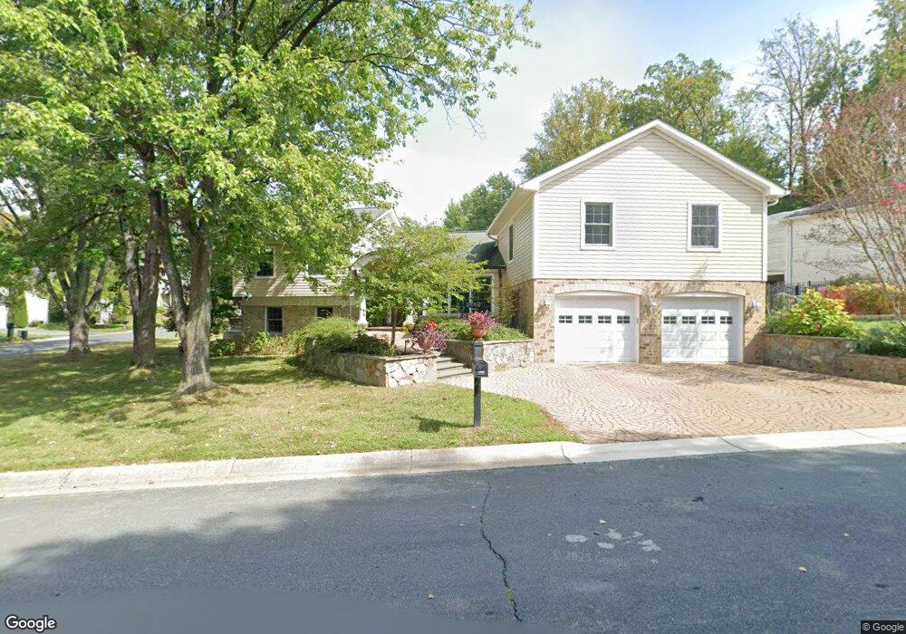 17405 Winter Laurel Dr, Olney, MD 20832 - photo 1