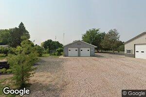 719 W 6th St, Grant, NE 69140
